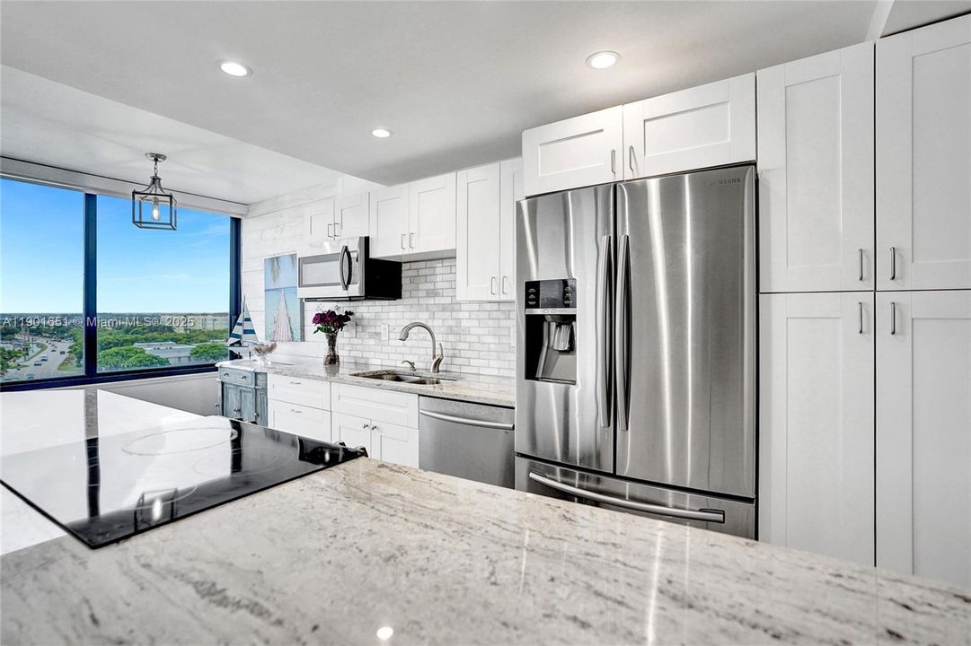 En Venta: $565,000 (2 camas, 2 baños, 1417 Pies cuadrados)