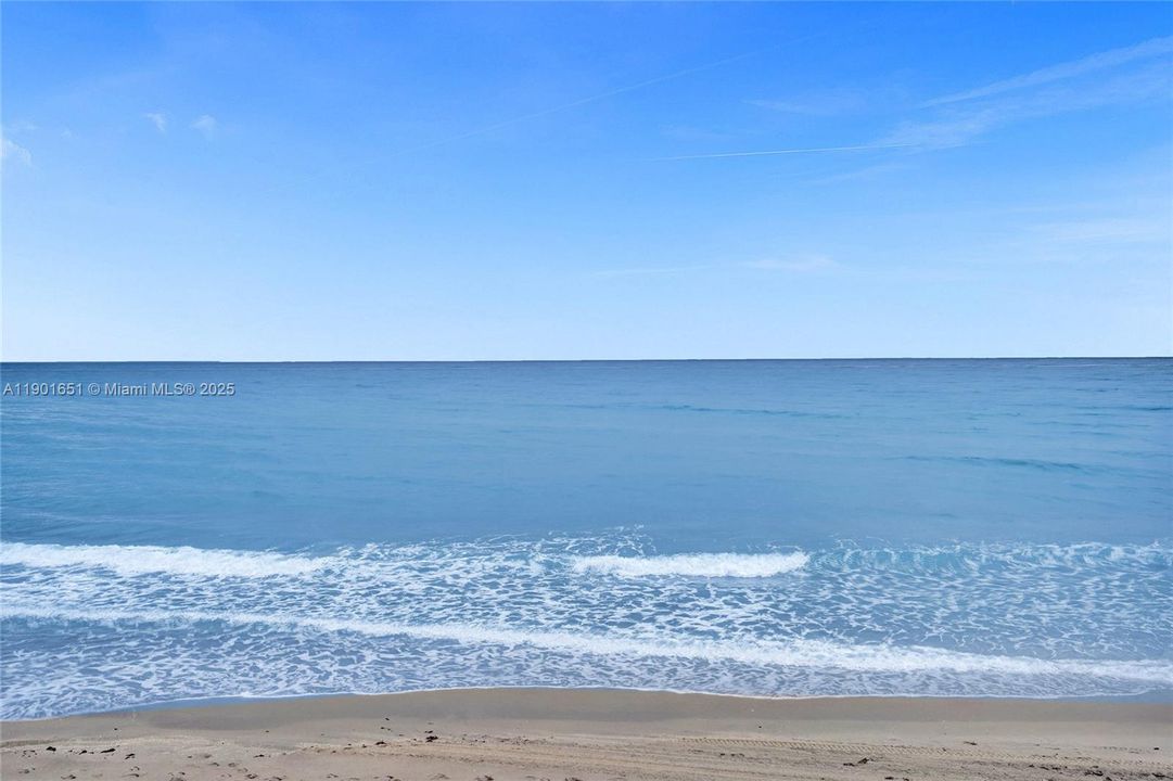 En Venta: $565,000 (2 camas, 2 baños, 1417 Pies cuadrados)