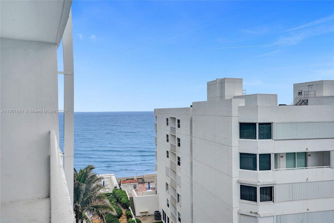 En Venta: $565,000 (2 camas, 2 baños, 1417 Pies cuadrados)