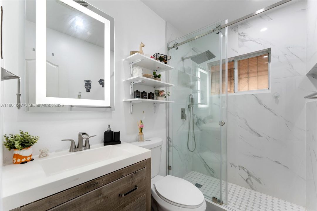 For Rent: $3,500 (2 beds, 2 baths, 2107 Square Feet)