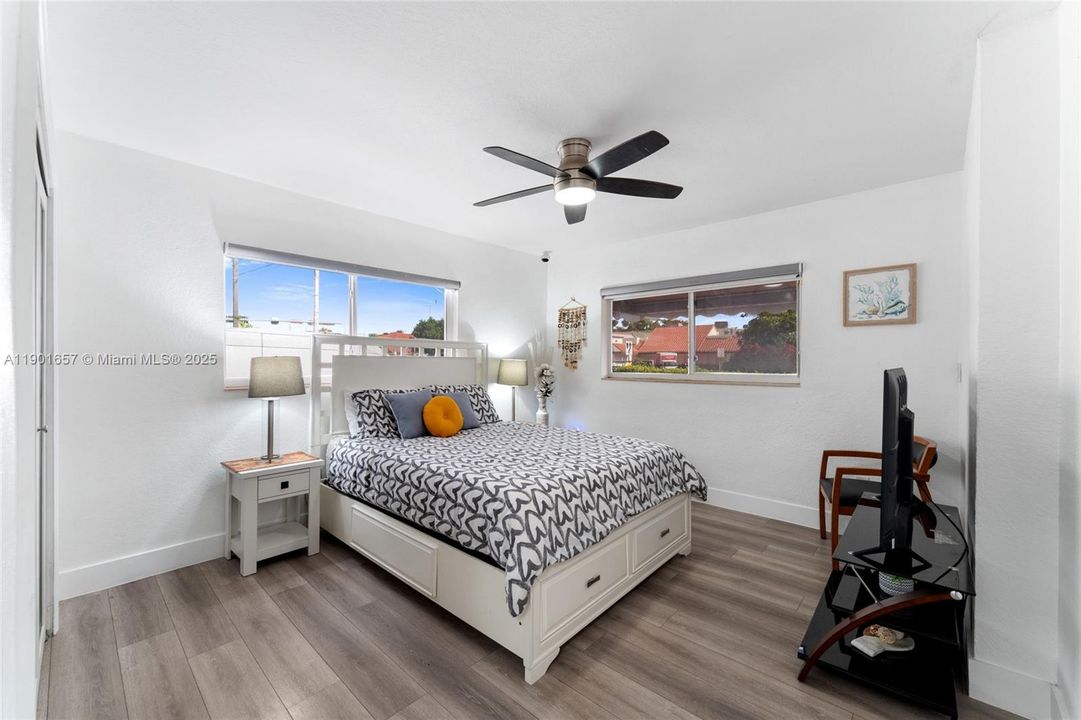 For Rent: $3,500 (2 beds, 2 baths, 2107 Square Feet)