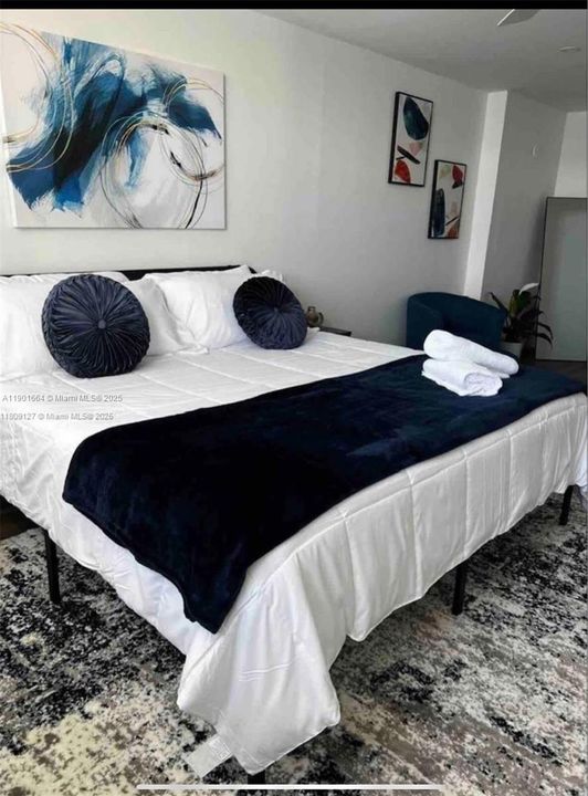 For Rent: $2,150 (2 beds, 2 baths, 1162 Square Feet)