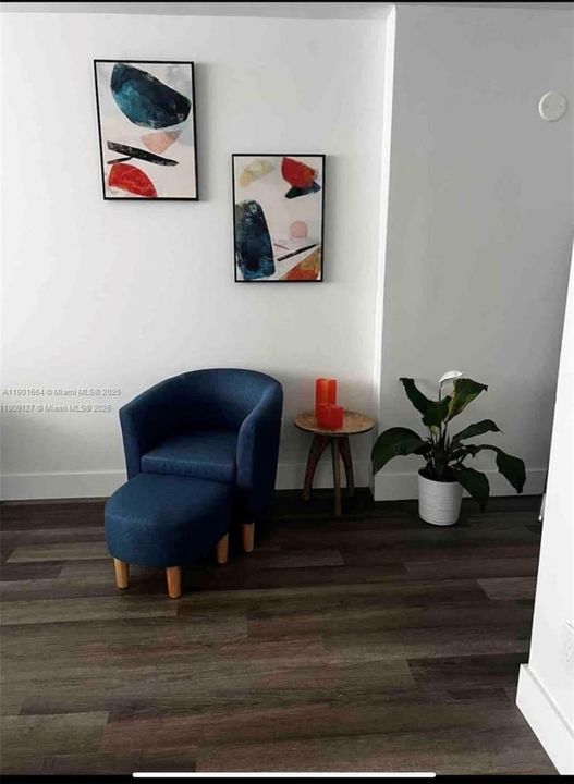 For Rent: $2,150 (2 beds, 2 baths, 1162 Square Feet)