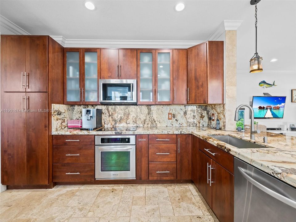 For Sale: $1,149,900 (5 beds, 3 baths, 2669 Square Feet)