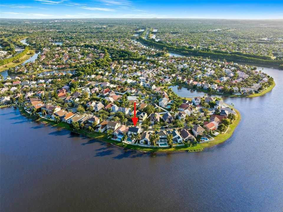 For Sale: $1,149,900 (5 beds, 3 baths, 2669 Square Feet)