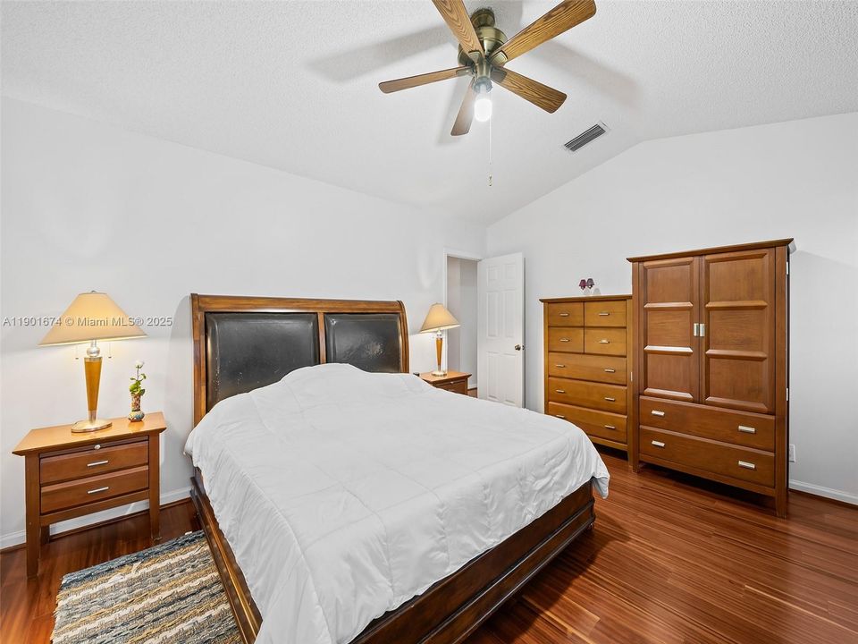 For Sale: $1,149,900 (5 beds, 3 baths, 2669 Square Feet)