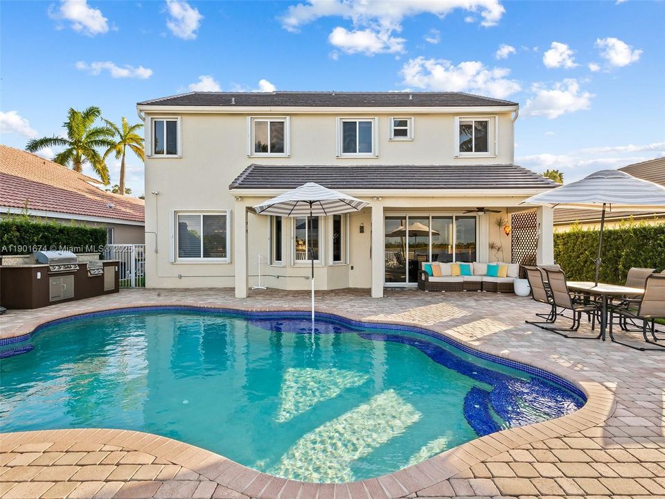 For Sale: $1,149,900 (5 beds, 3 baths, 2669 Square Feet)