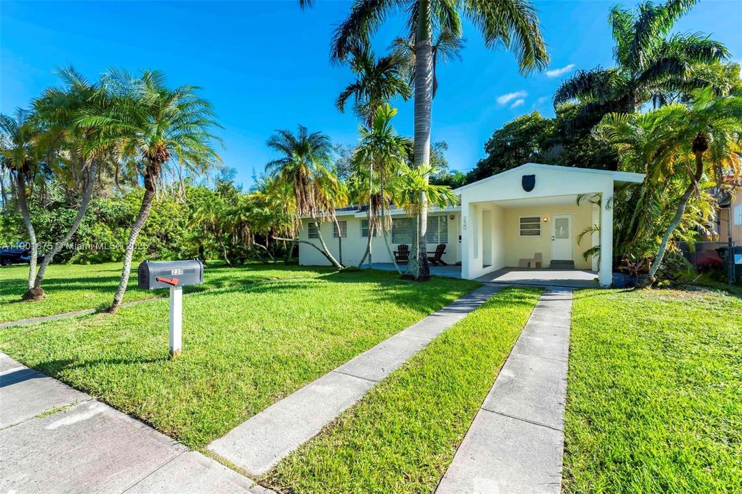 For Rent: $3,500 (3 beds, 2 baths, 1438 Square Feet)