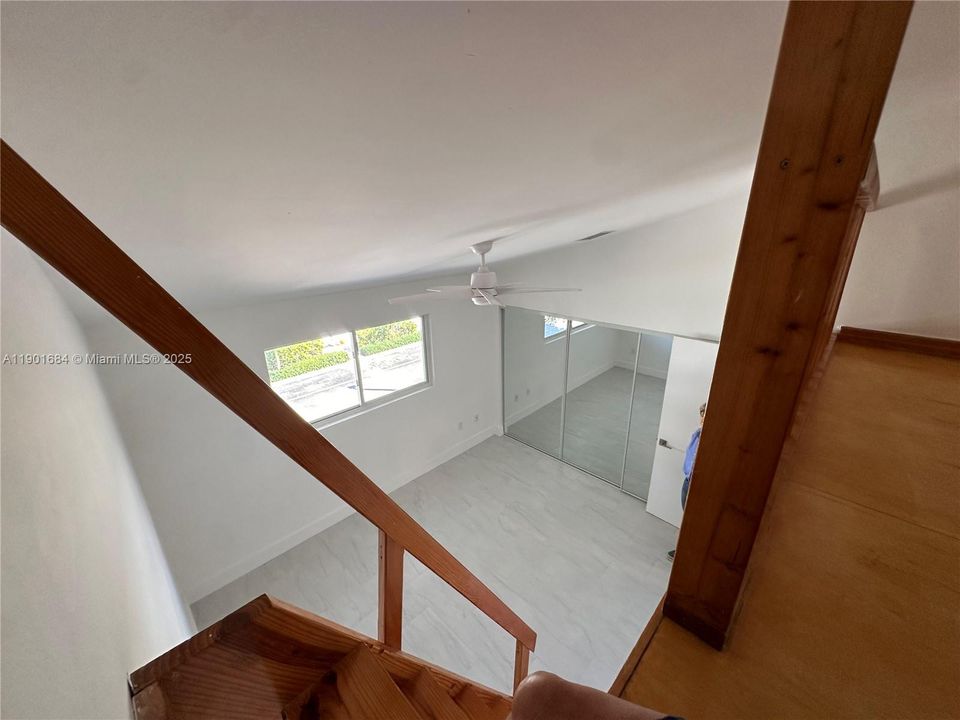 For Rent: $4,300 (2 beds, 1 baths, 875 Square Feet)