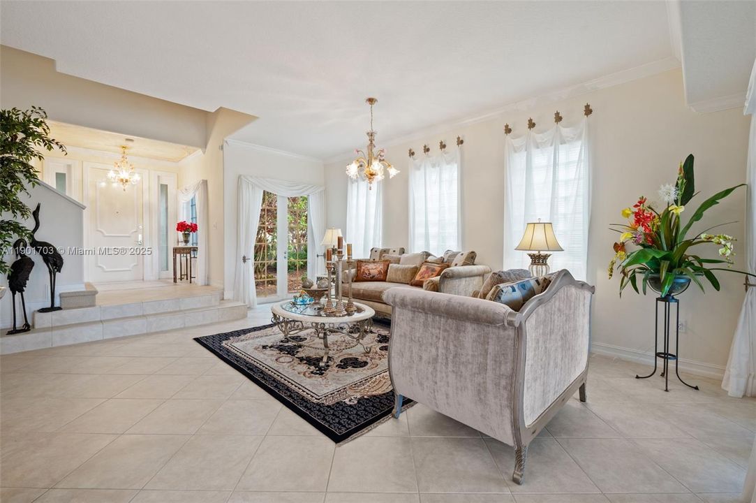 Active With Contract: $2,150,000 (4 beds, 4 baths, 3330 Square Feet)