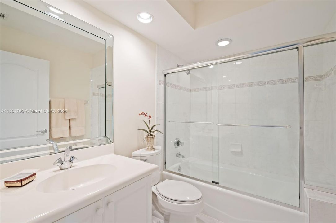 Active With Contract: $2,150,000 (4 beds, 4 baths, 3330 Square Feet)