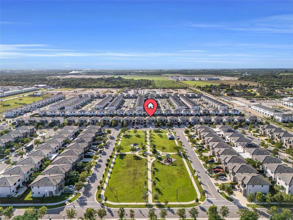 En Venta: $510,000 (5 camas, 4 baños, 1902 Pies cuadrados)