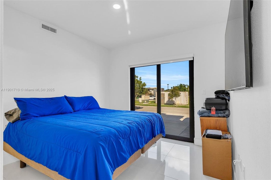 En Venta: $510,000 (5 camas, 4 baños, 1902 Pies cuadrados)