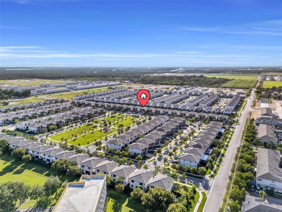 En Venta: $510,000 (5 camas, 4 baños, 1902 Pies cuadrados)