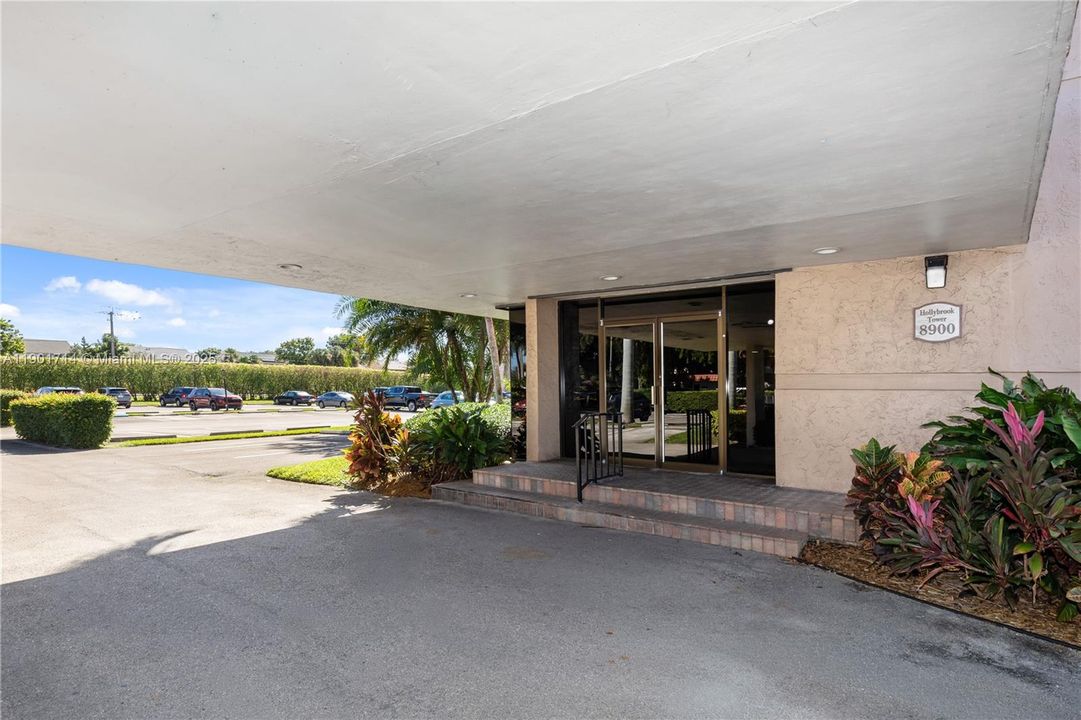 For Sale: $117,921 (1 beds, 1 baths, 800 Square Feet)