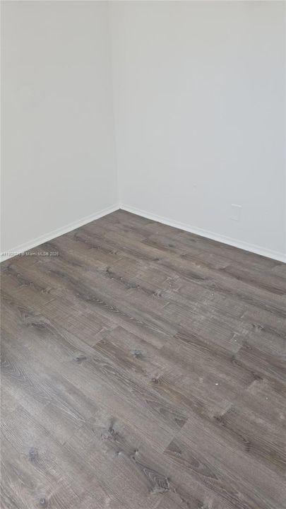 For Rent: $3,000 (4 beds, 2 baths, 1472 Square Feet)