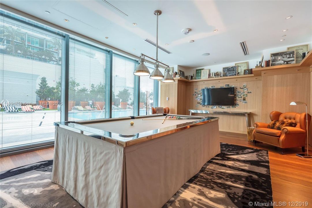 For Rent: $6,300 (3 beds, 2 baths, 1281 Square Feet)