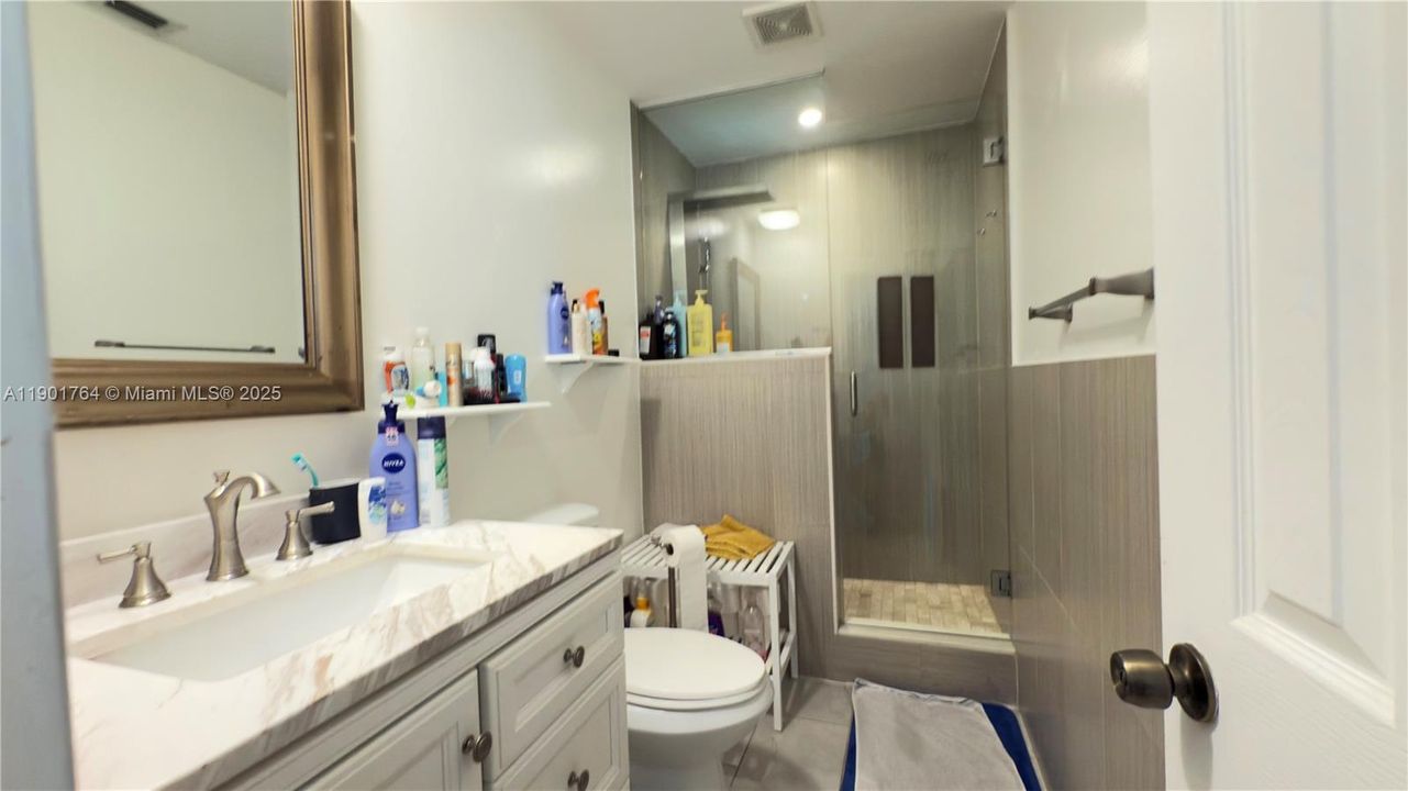 На продажу: $599,000 (3 спален, 2 ванн, 1666 Квадратных фут)