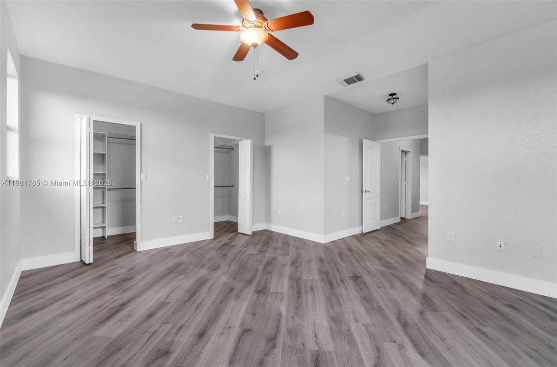 For Rent: $4,600 (4 beds, 3 baths, 2481 Square Feet)