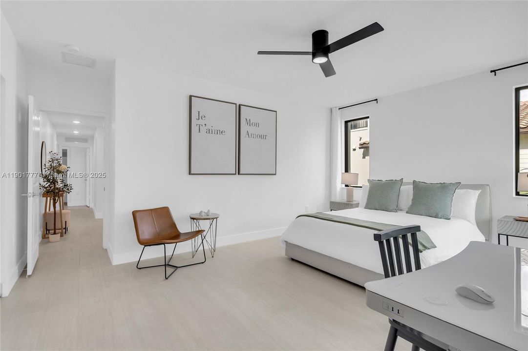 Active With Contract: $968,000 (3 beds, 3 baths, 2366 Square Feet)