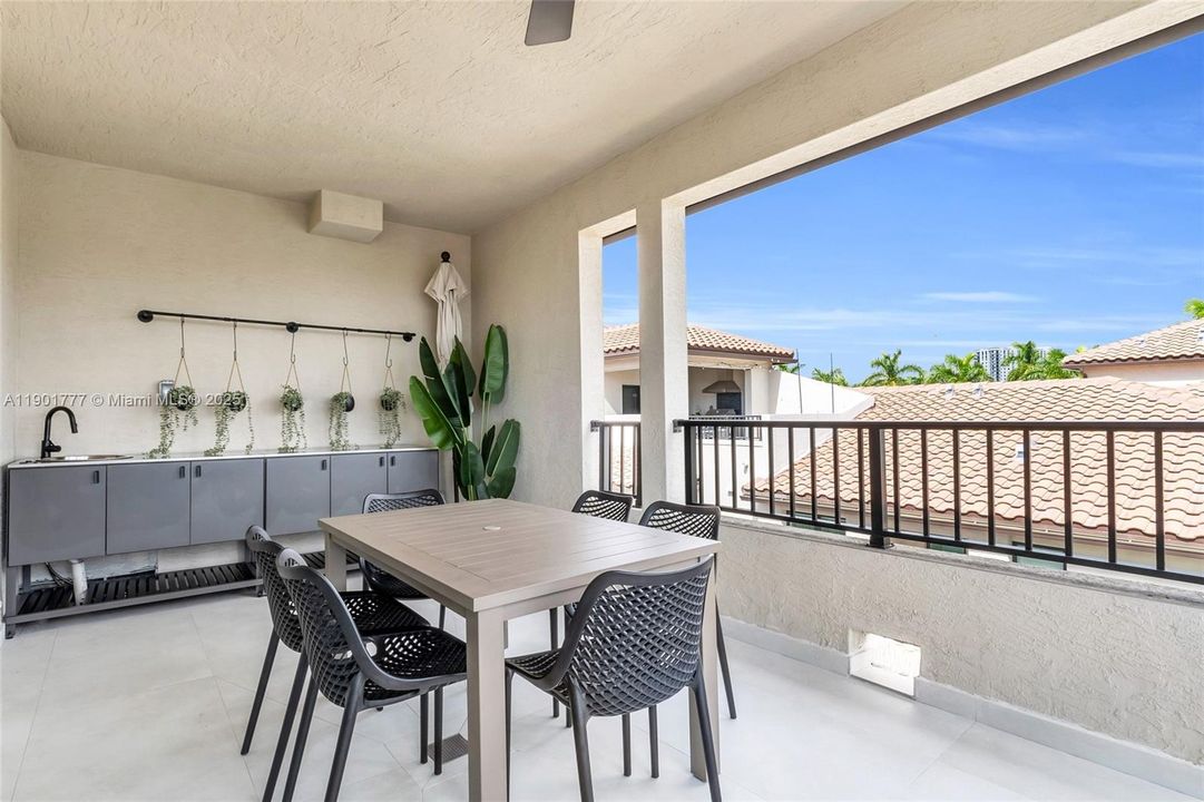 Rooftop Terrace on 3rd floor