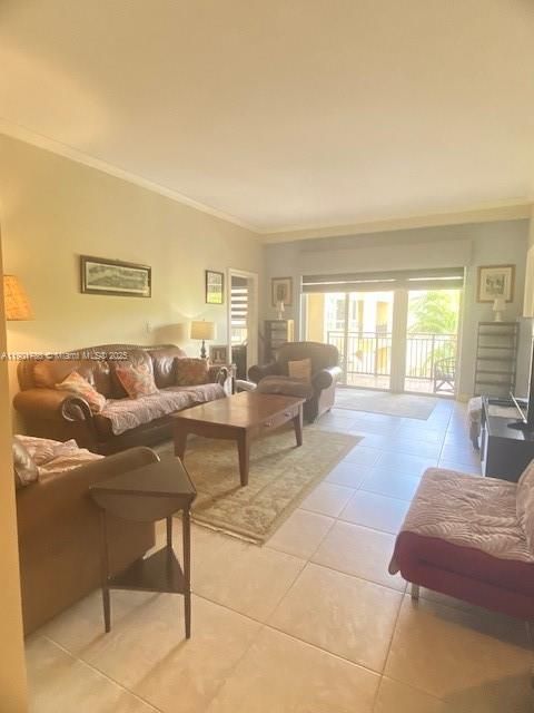 Activo con contrato: $3,600 (1 camas, 1 baños, 1140 Pies cuadrados)