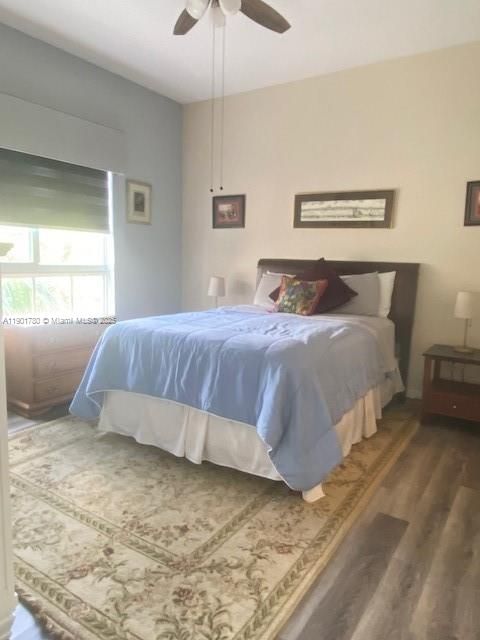 Activo con contrato: $3,600 (1 camas, 1 baños, 1140 Pies cuadrados)