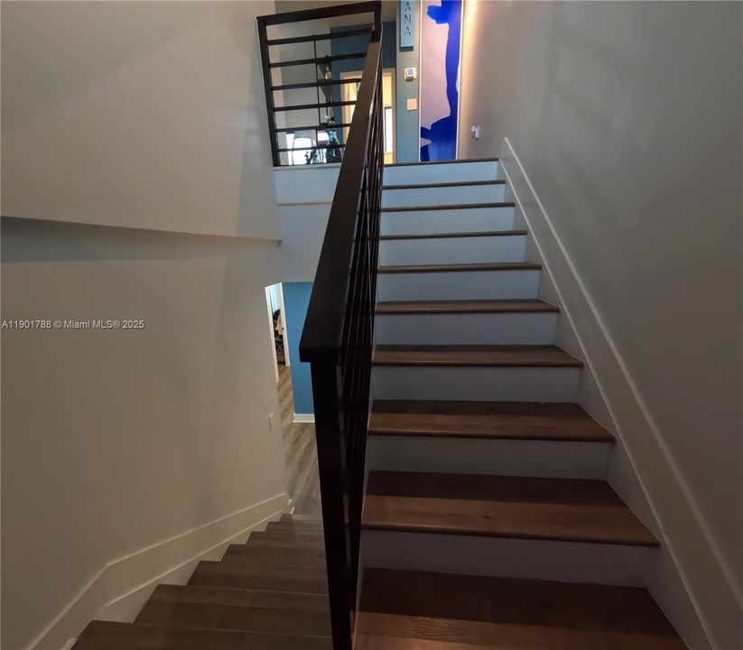 待售: $999,900 (3 贝兹, 2 浴室, 2116 平方英尺)