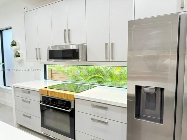 Recently Rented: $4,799 (3 beds, 2 baths, 1882 Square Feet)