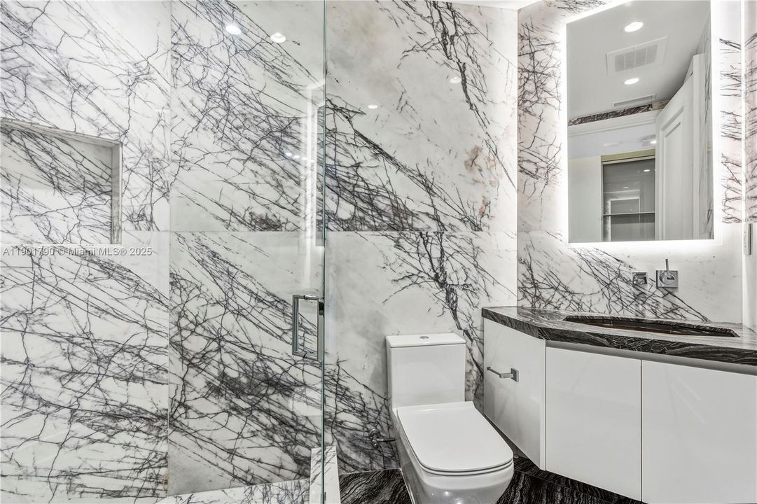 For Sale: $7,500,000 (4 beds, 5 baths, 2987 Square Feet)