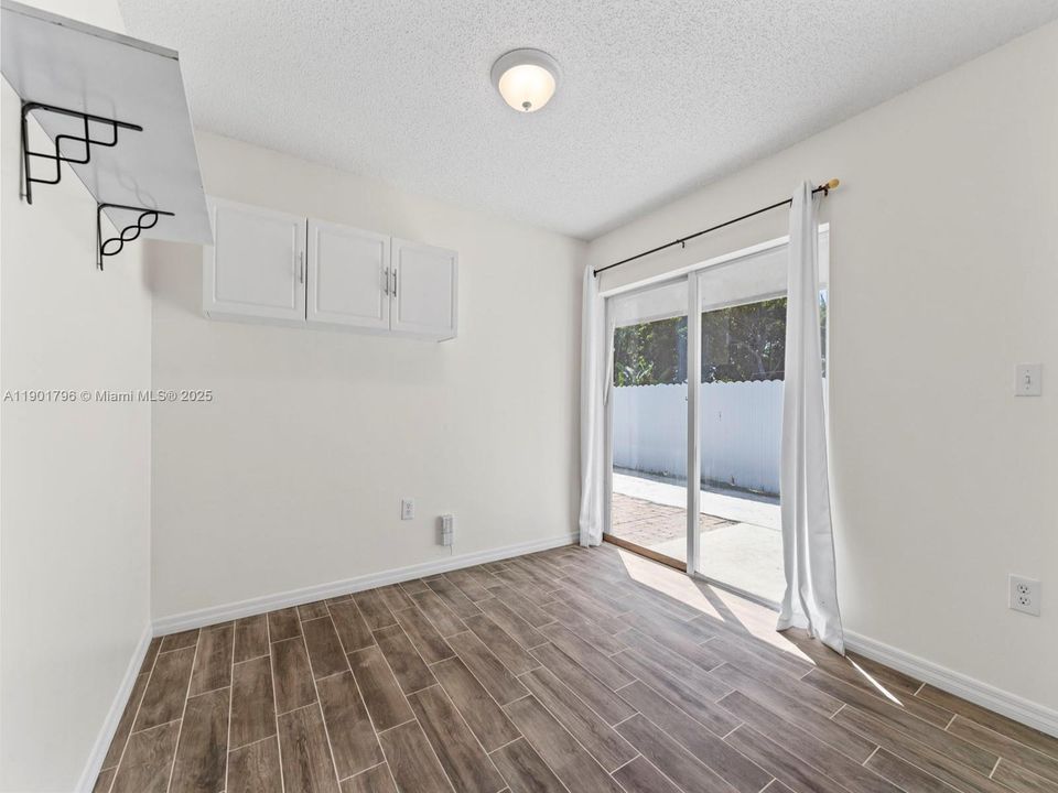 For Sale: $614,900 (3 beds, 2 baths, 1241 Square Feet)