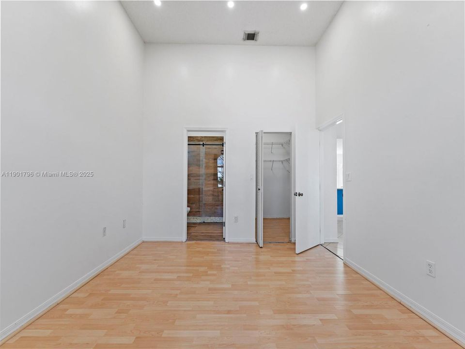 For Sale: $614,900 (3 beds, 2 baths, 1241 Square Feet)