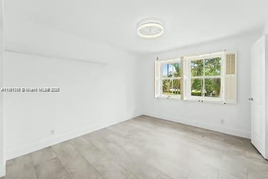 Recently Rented: $3,875 (3 beds, 2 baths, 2080 Square Feet)