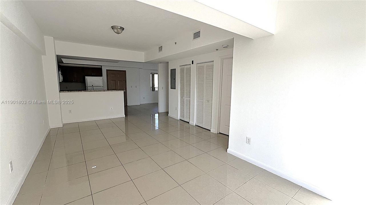 Недавно арендовано: $1,950 (1 спален, 2 ванн, 0 Квадратных фут)