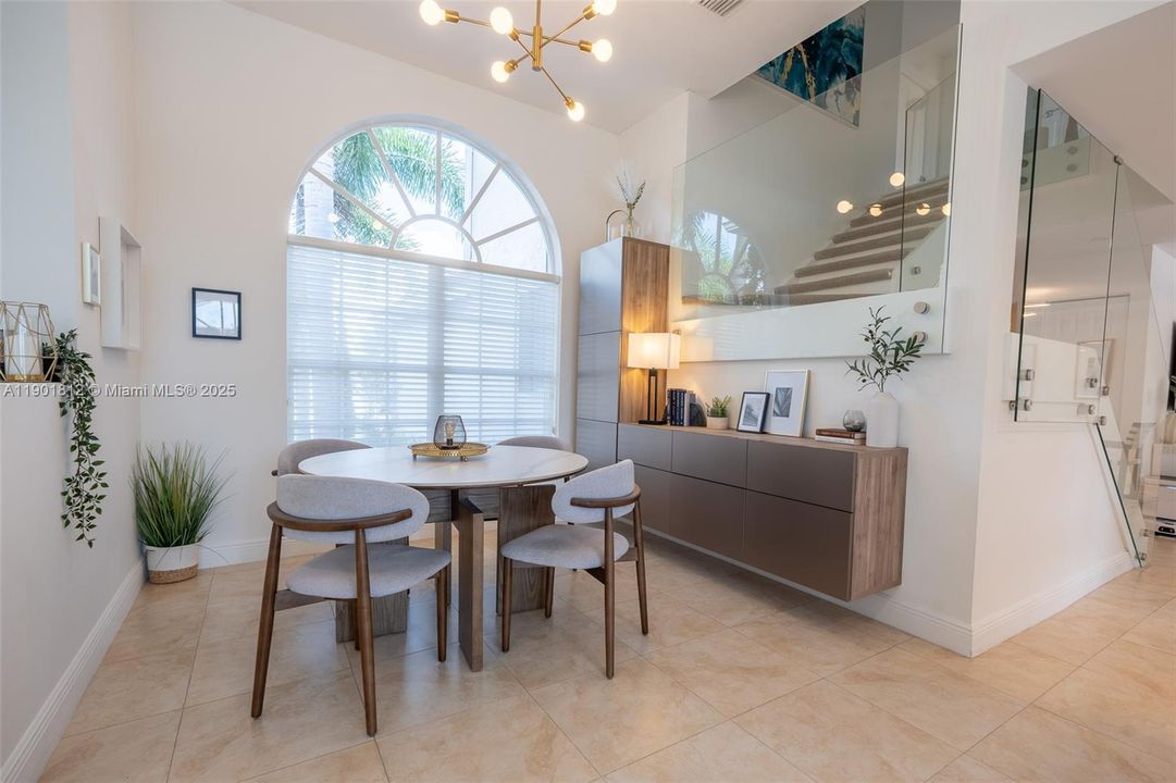 For Rent: $6,850 (4 beds, 3 baths, 2213 Square Feet)