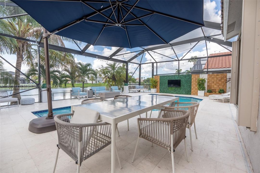 For Rent: $6,850 (4 beds, 3 baths, 2213 Square Feet)