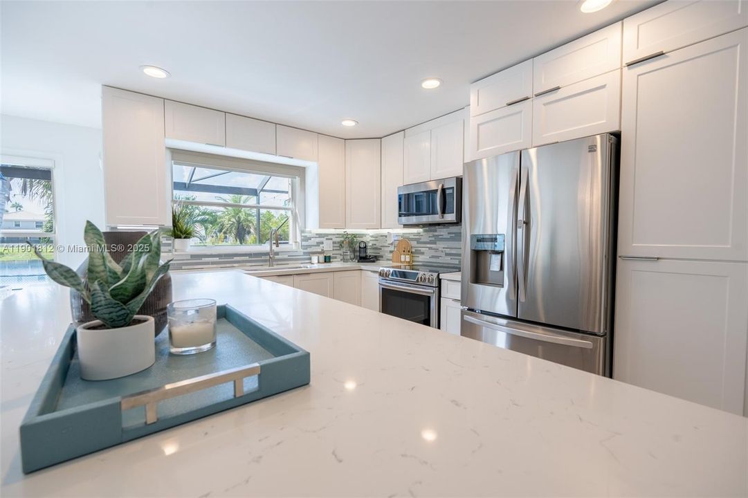 For Rent: $6,850 (4 beds, 3 baths, 2213 Square Feet)