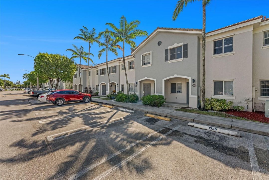 For Sale: $278,000 (3 beds, 2 baths, 1509 Square Feet)