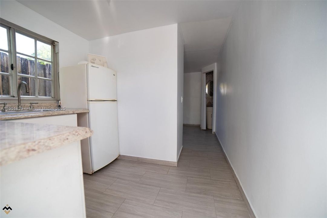 Recently Rented: $4,250 (4 beds, 4 baths, 1650 Square Feet)