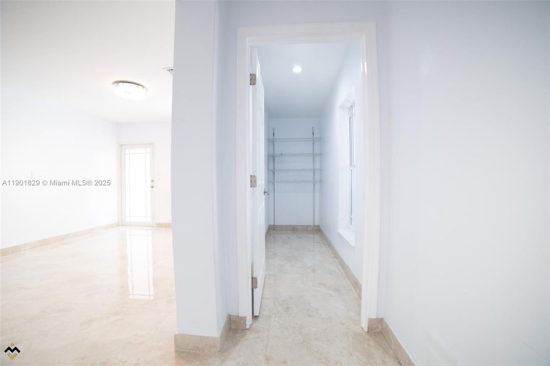 Recently Rented: $4,250 (4 beds, 4 baths, 1650 Square Feet)