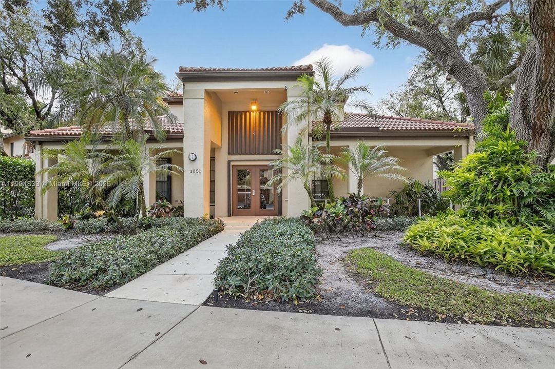 For Sale: $399,987 (3 beds, 2 baths, 1760 Square Feet)