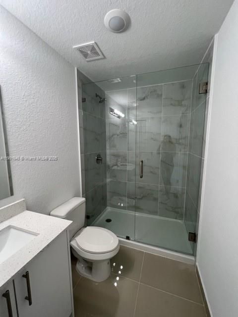 For Sale: $414,500 (4 beds, 3 baths, 1398 Square Feet)