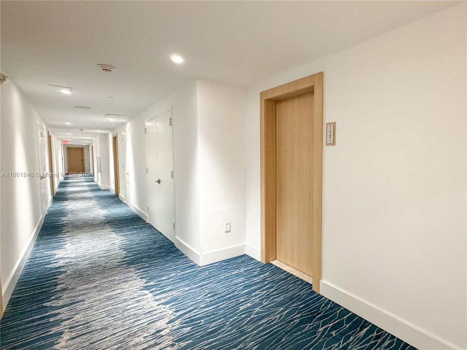 Recently Rented: $3,700 (2 beds, 2 baths, 1093 Square Feet)