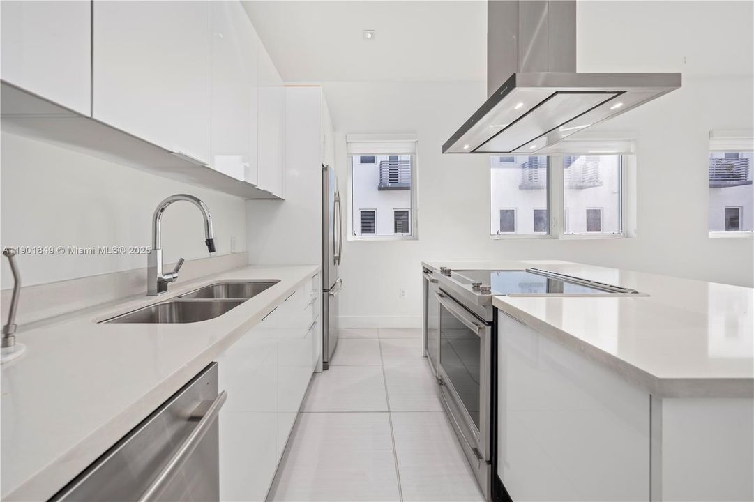 For Sale: $875,000 (4 beds, 3 baths, 2335 Square Feet)