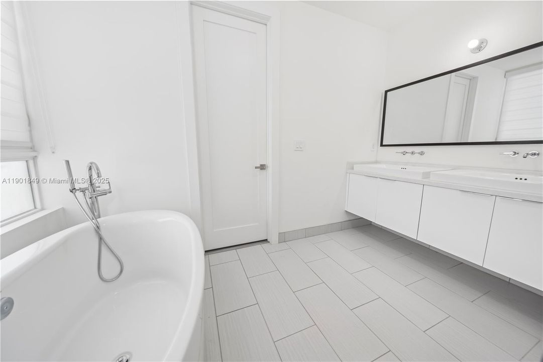 For Sale: $875,000 (4 beds, 3 baths, 2335 Square Feet)