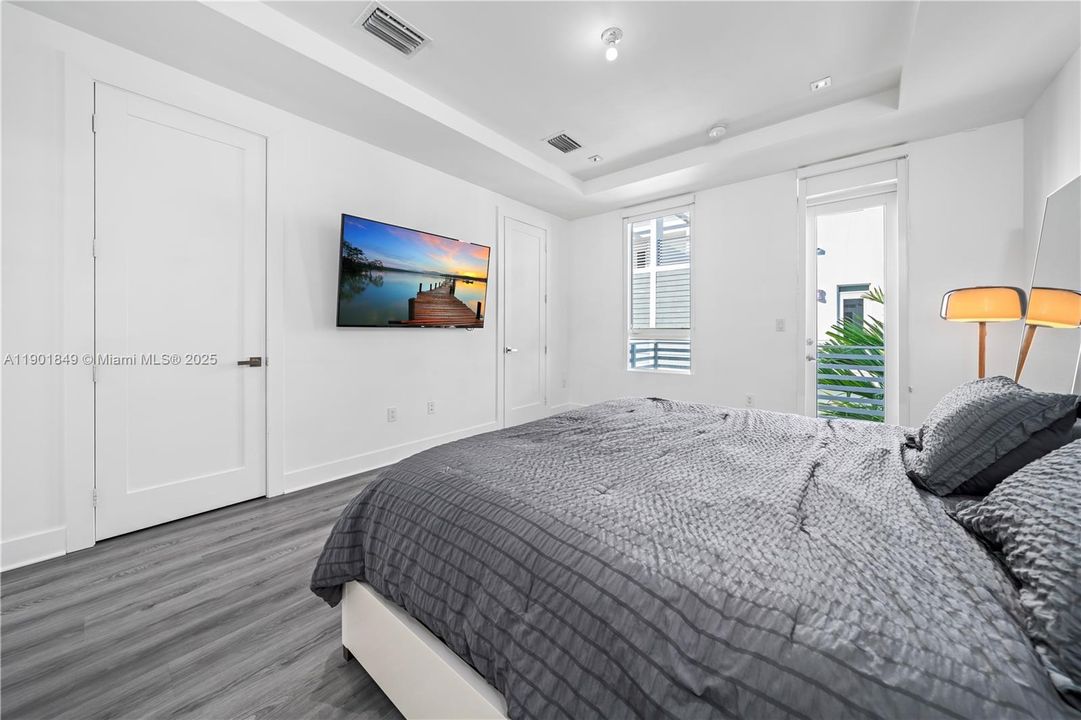 For Sale: $875,000 (4 beds, 3 baths, 2335 Square Feet)