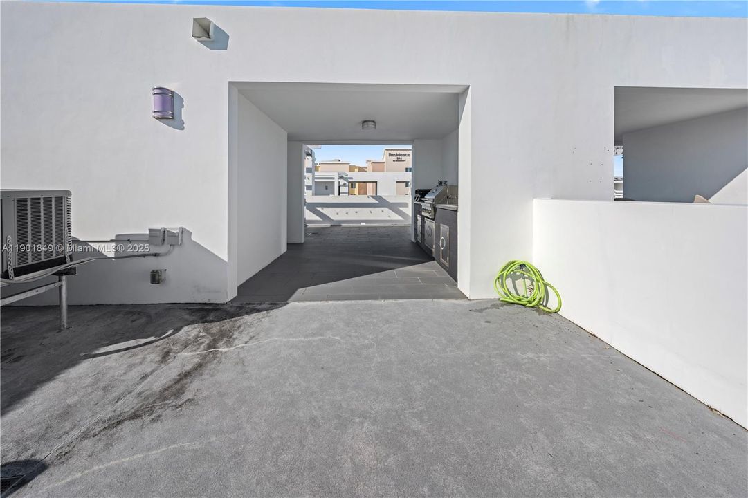 For Sale: $875,000 (4 beds, 3 baths, 2335 Square Feet)