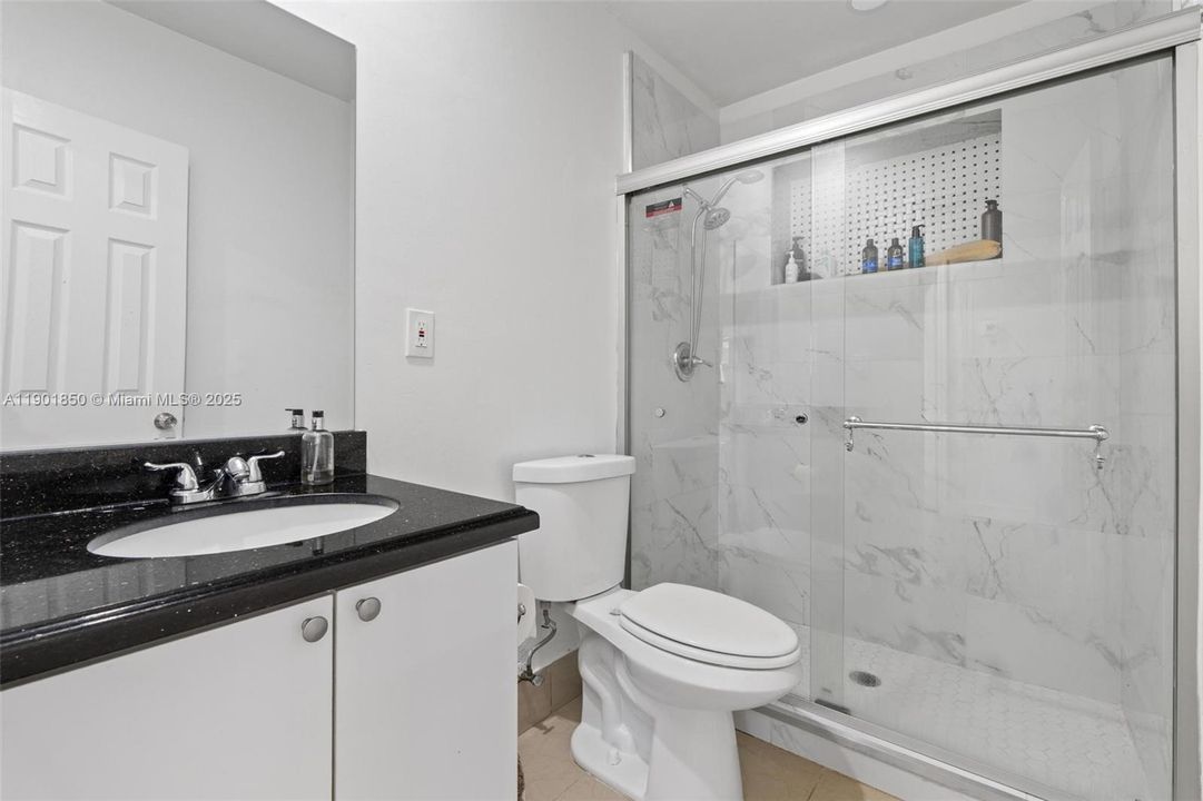 For Sale: $600,000 (3 beds, 2 baths, 1740 Square Feet)