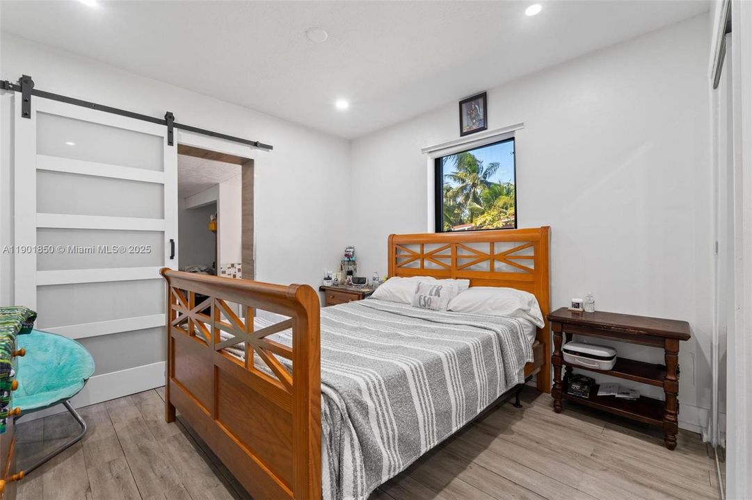 For Sale: $600,000 (3 beds, 2 baths, 1740 Square Feet)