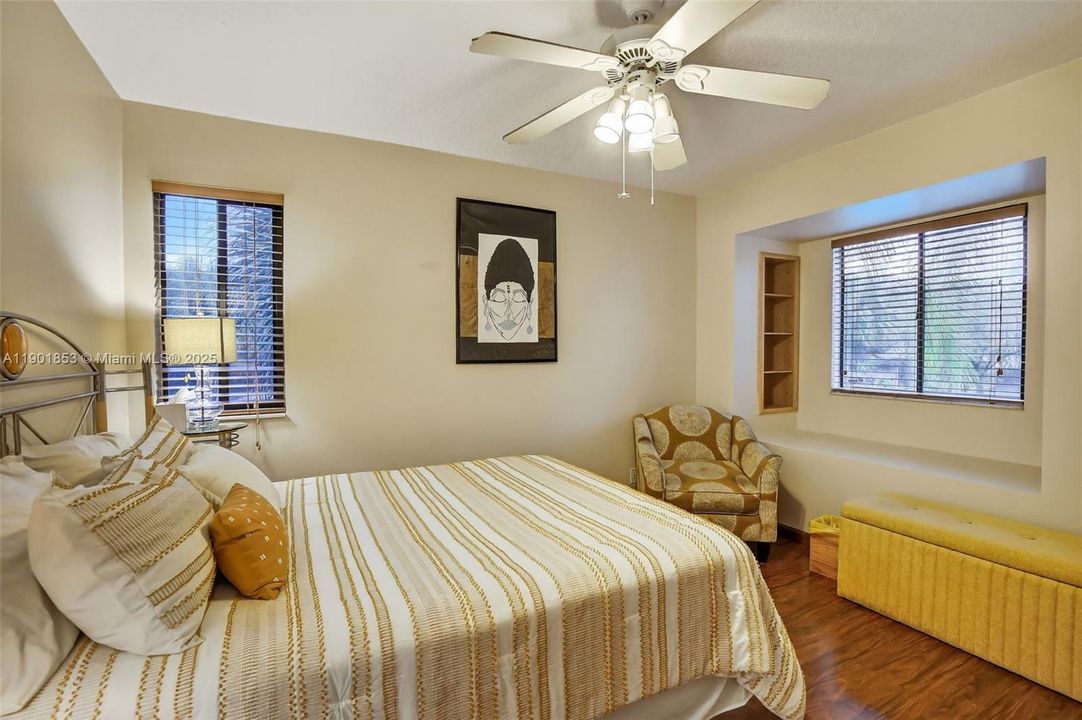 For Rent: $3,300 (3 beds, 2 baths, 1760 Square Feet)